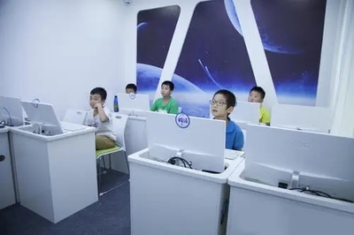 鄭州小學(xué)生編程培訓(xùn)班選擇指南與網(wǎng)絡(luò)投資管理咨詢簡介